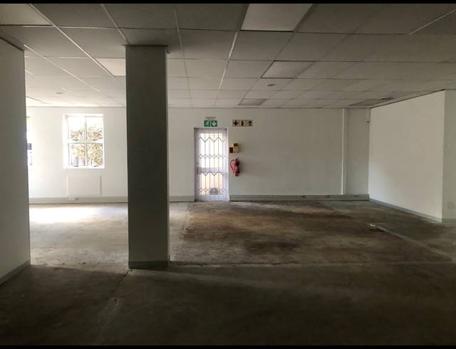 1,518M² OFFICE TO LET IN SANDTON CENTRAL